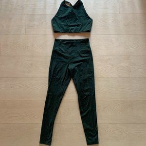 Girlfriend Collective 2 Piece Workout Set (Moss Green)